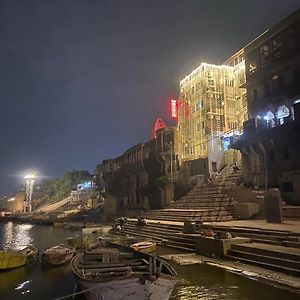 Hotel Sita Place On Heritage Ghats Of Benaras